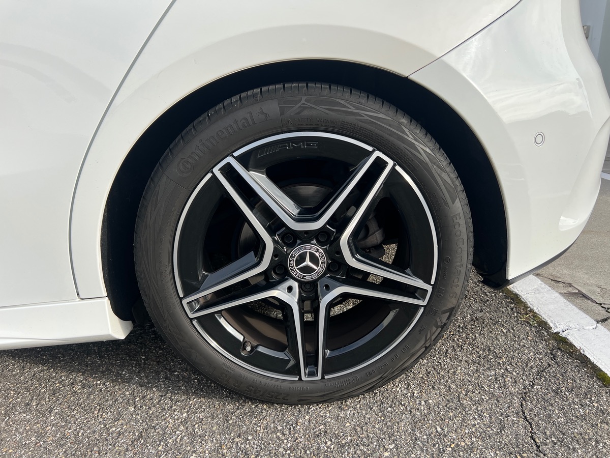 Mercedes-Benz Classe A 200d AMG LINE 150cv, SUIVI COMPLET, TOIT OUVRANT, CARPLAY, LED, MULTIBEAM