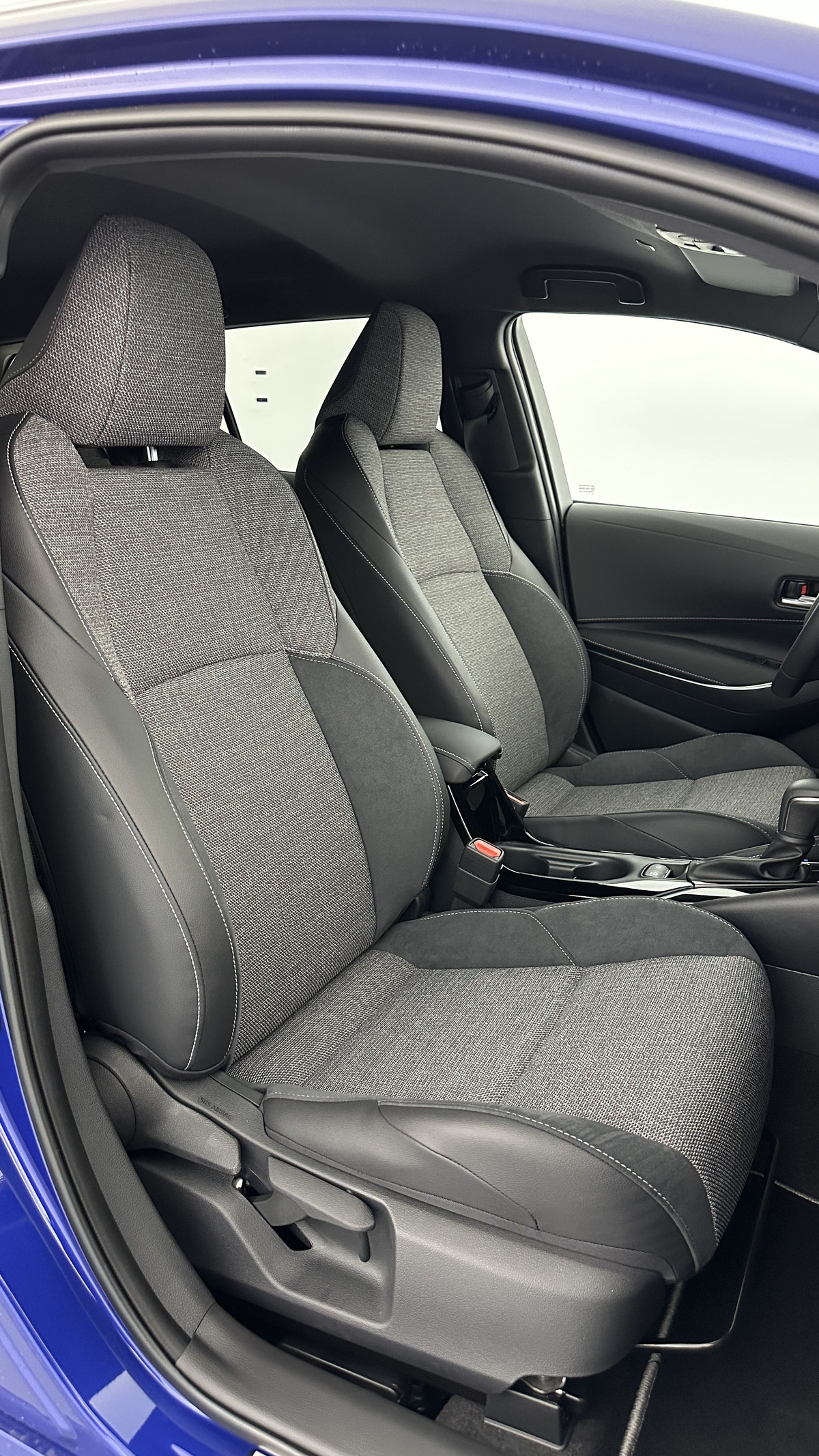 Toyota Corolla Touring Spt 1.8 Hybride 140 Design | Écran couleur tactile 10,5’’ | PLUSIEURS COLORIS