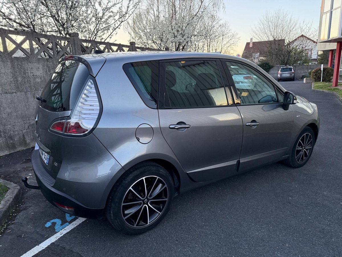 RENAULT Scenic III 1.6 DCI 130 CV BOSE ÉNERGIE garantie 6 mois