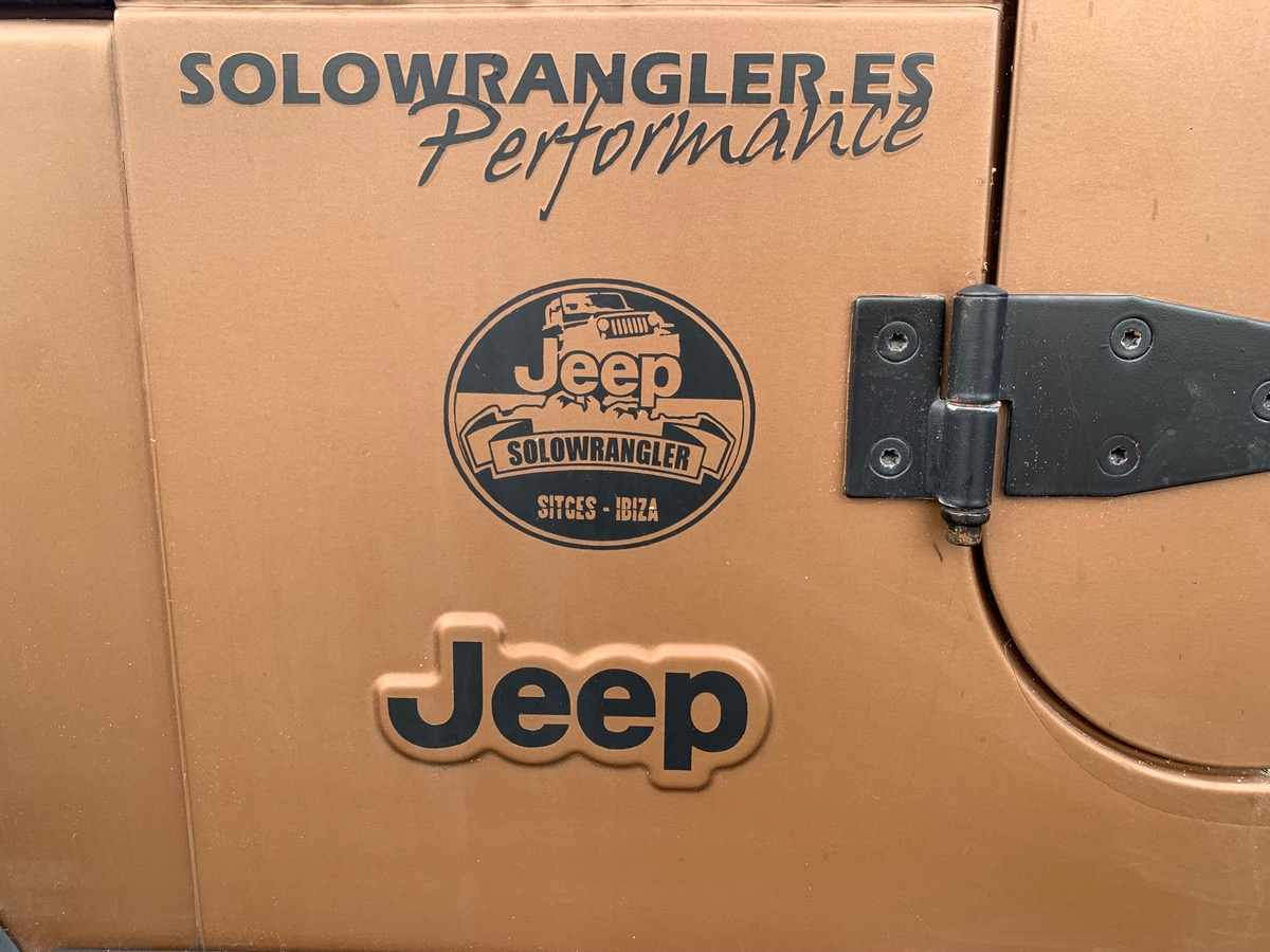 Jeep Wrangler 4WD | 177 ch | Reprogammation éthanol | Boite auto | Climatisation | Marchepieds