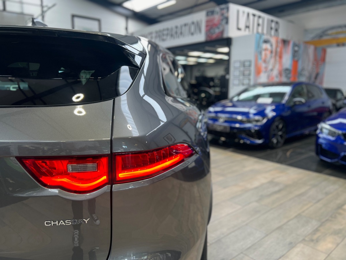 Jaguar F-Pace AWD 2.0 D 180 ch R-SPORT BVA8