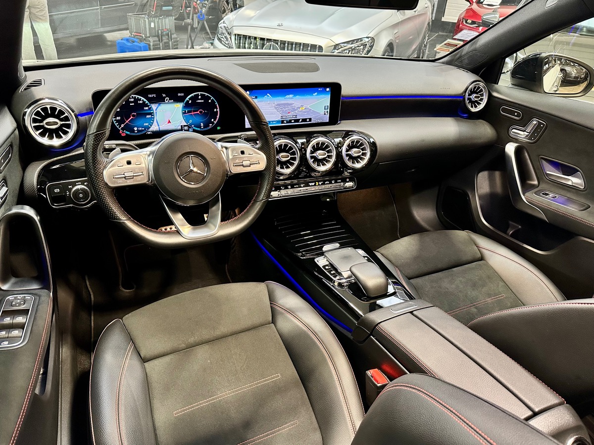 Mercedes Benz Classe A IV 200 D AMG Line 8G-DCT Options+++ a