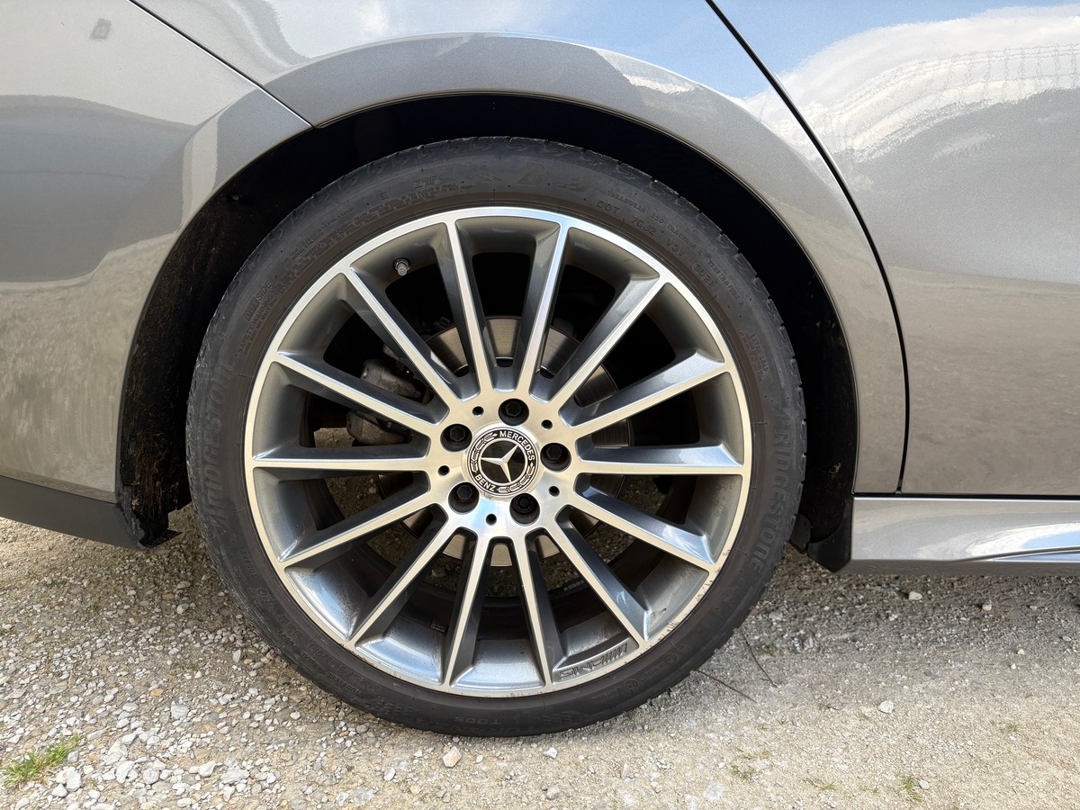 Mercedes Benz CLA 200 d AMG LINE