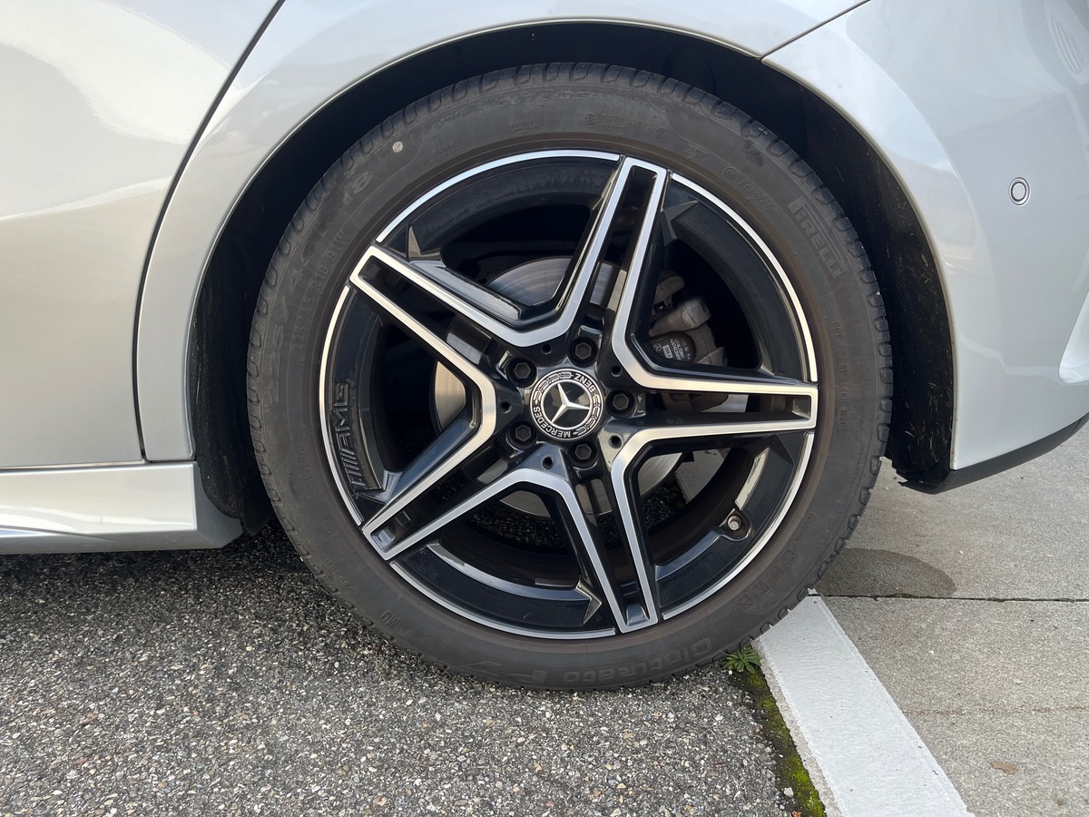 Mercedes-Benz Classe A 220 190ch 4Matic  AMG Line 7G-DCT, Suivi complet Mercedes, TO, Caméra 360°