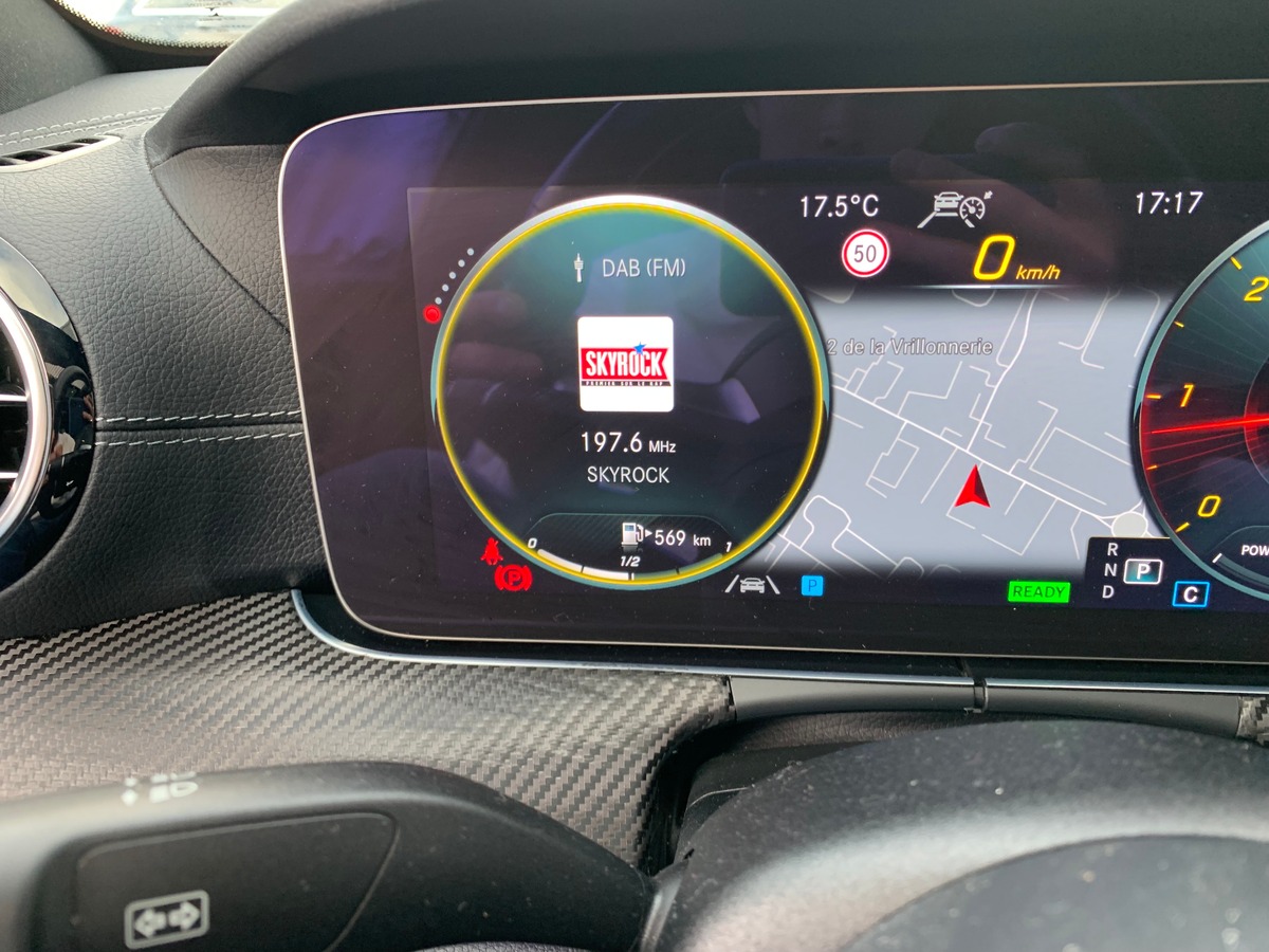 Mercedes-Benz Classe E 200 ch | 220 AMG LINE | Pack Premium | Pack Sport Black | Toit ouvrant