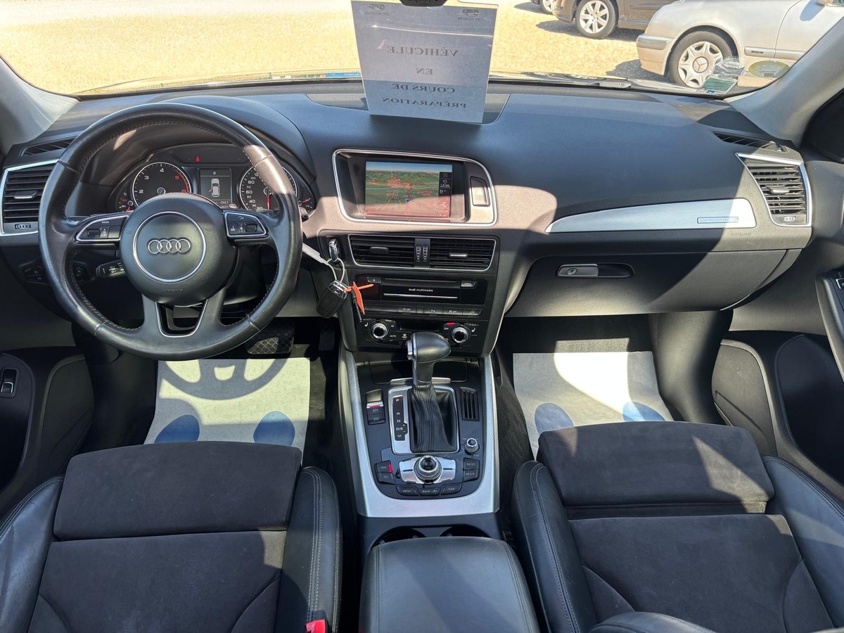 Audi Q5  PHASE 2 3L TDI V6 QUATTRO S-Tronic7 245CV AVUS