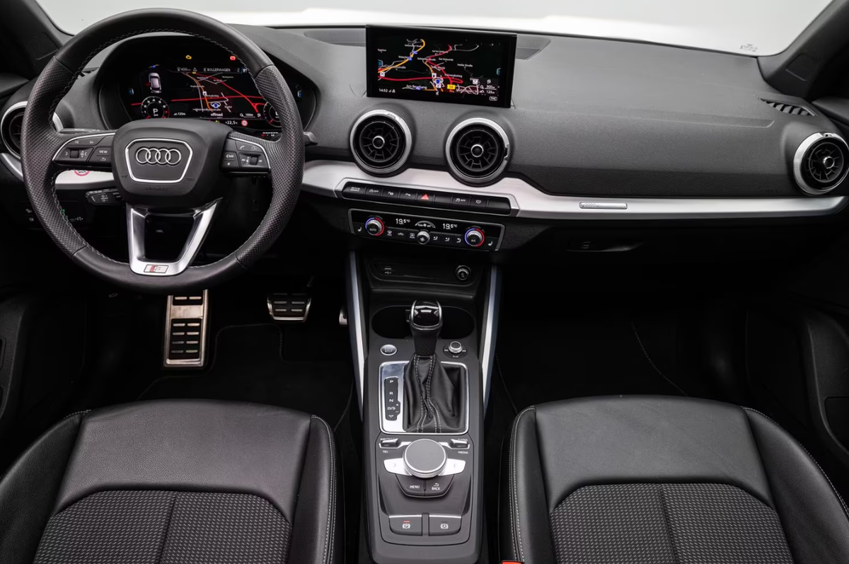 Audi Q2 35 TFSI 150ch S line S tronic 7 Toit ouvrant Feux matriciels