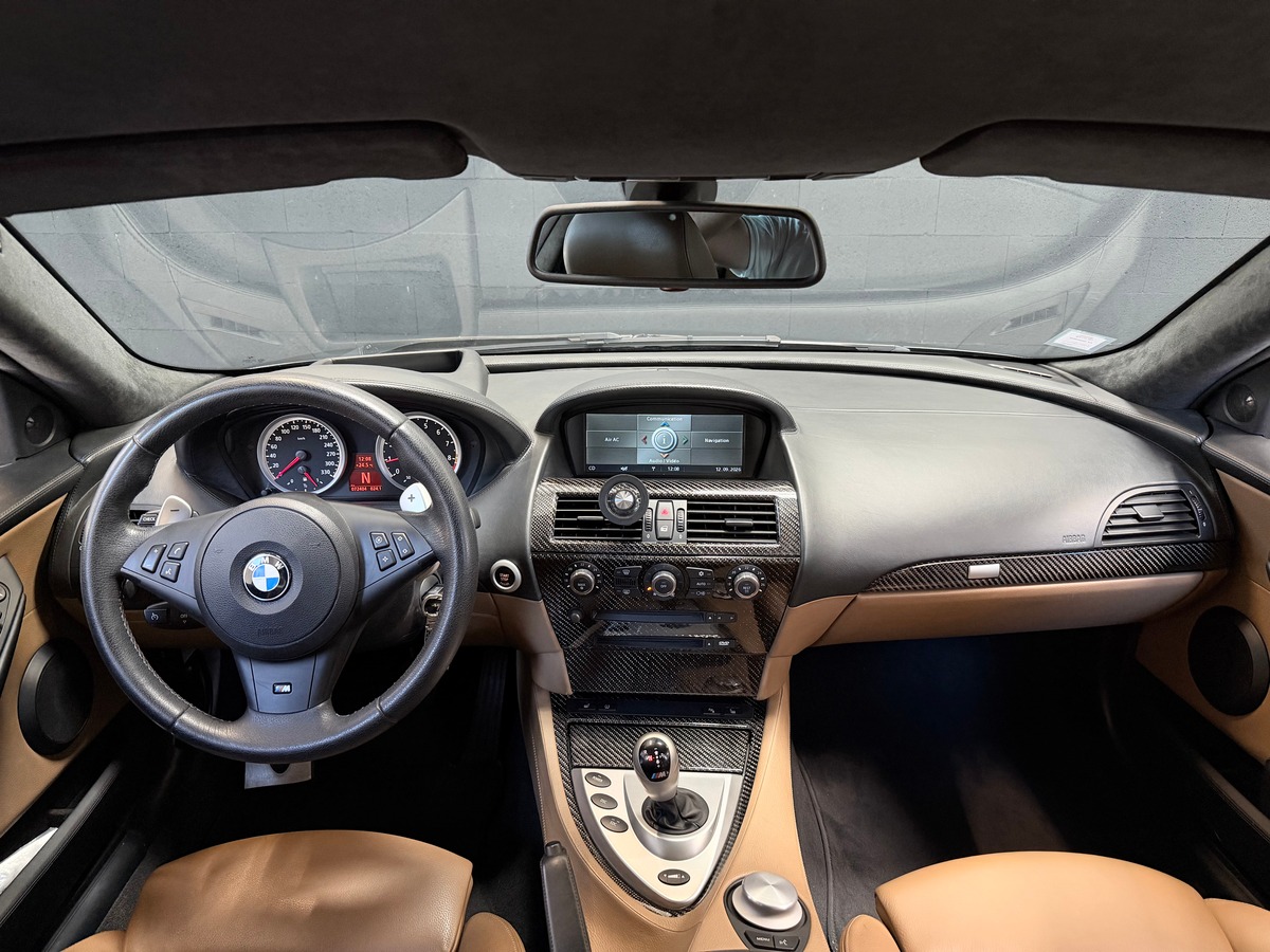 Bmw M6 V10 507 CV SMG7 AKRAPOVIC