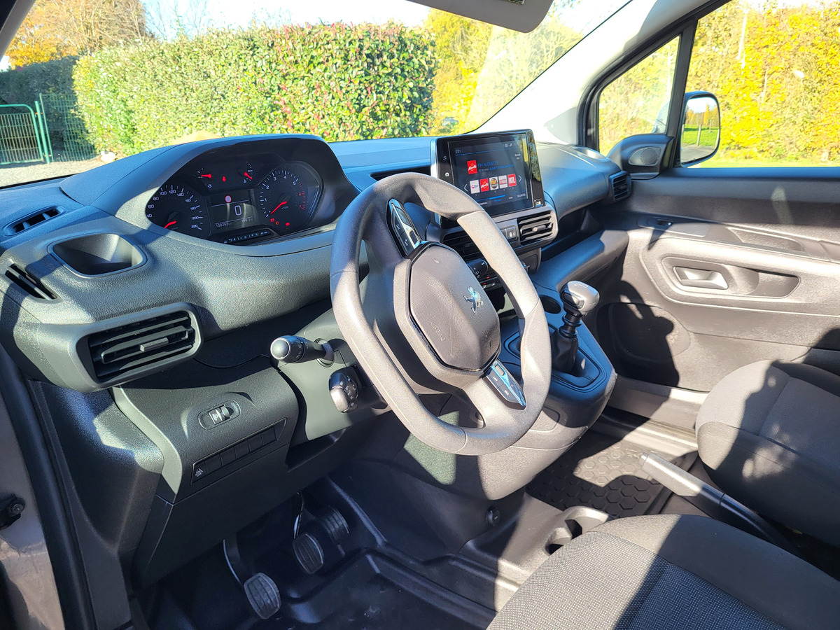 Peugeot PARTNER LONG 150 ch | ASPHALT BLUE HDI | Premiére Main | Caméra de recul | TVA Récupérable