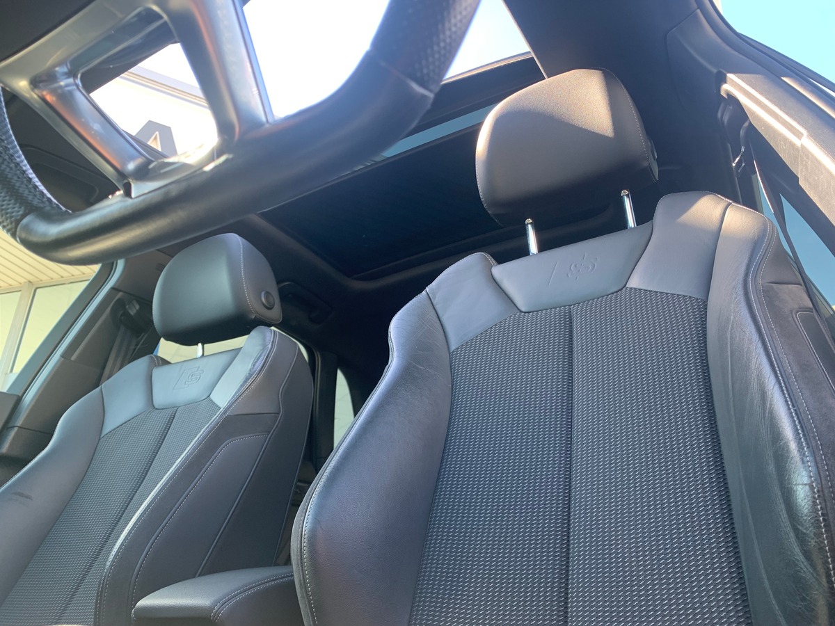 Audi Q3 150 ch | S line | Toit ouvrant | Caméra de recul | Apple car play | Attelage | Régulateur