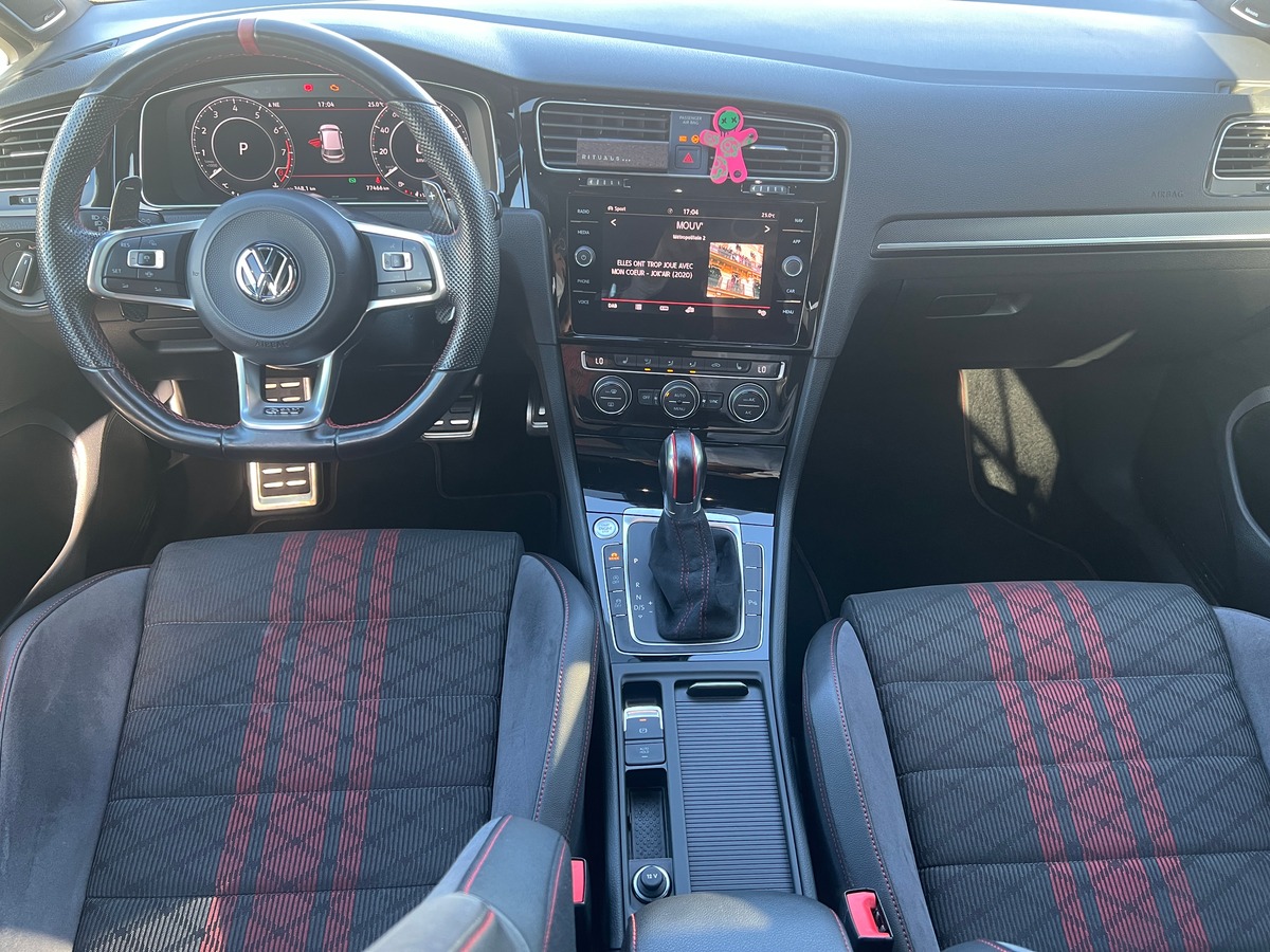 Volkswagen Golf GTI TCR | Stage 1 | Régulateur | Sièges chauffants | GPS | Ligne compléte Akrapovic