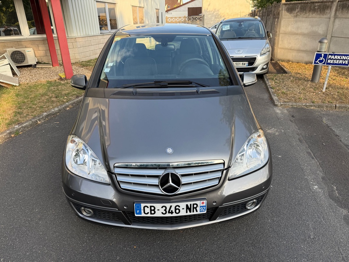 Mercedes-Benz Classe A 180 CDI AVANGARDE 1er main 4XCBLeux