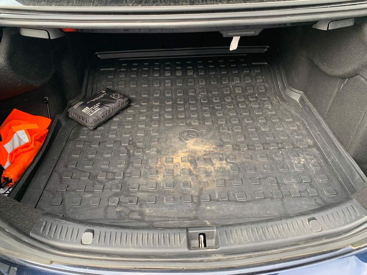 Mercedes-Benz Classe E 200 ch | 220 AMG LINE | Pack Premium | Pack Sport Black | Toit ouvrant