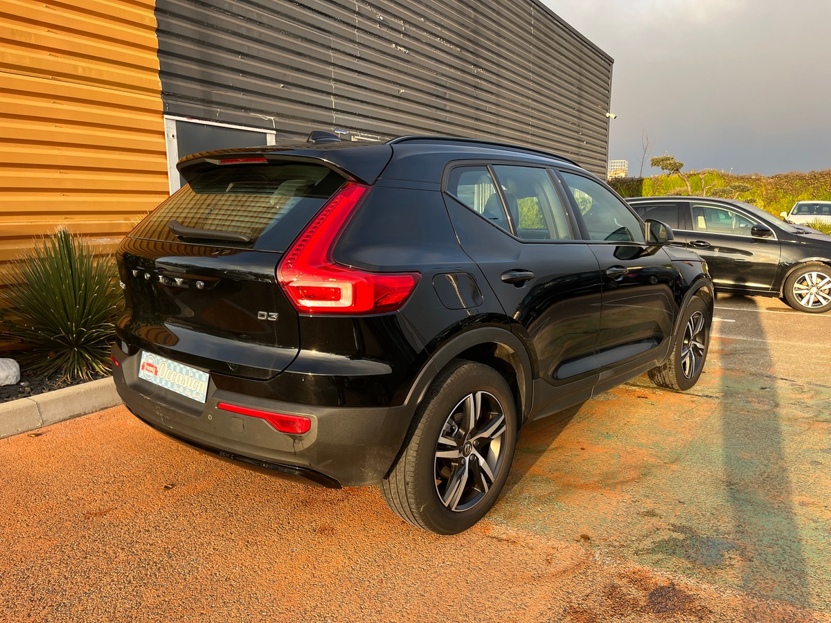 Volvo XC40 D3 2.0 TDi Geartronic8 150 R DESIGN Boîte automatique