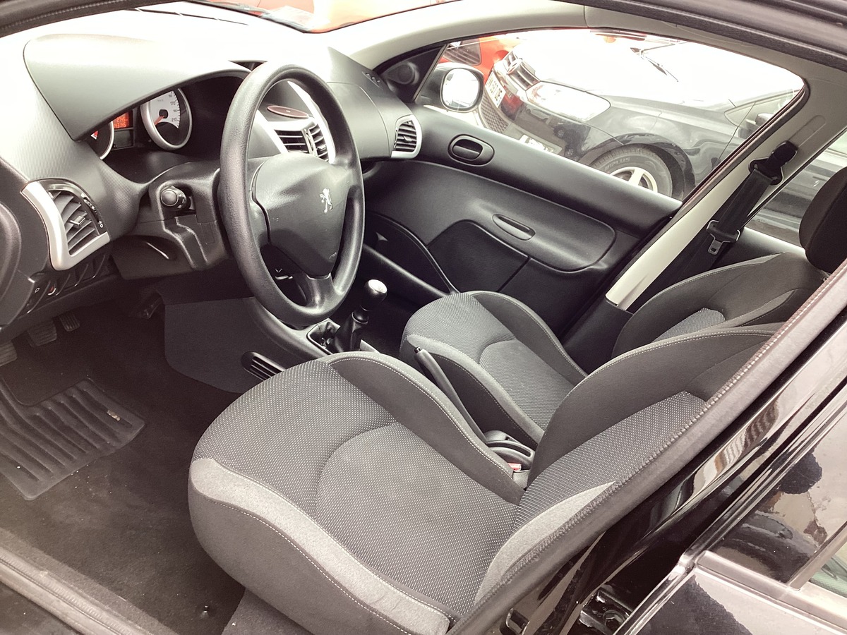 Peugeot 206 + 1.4 HDI Basis