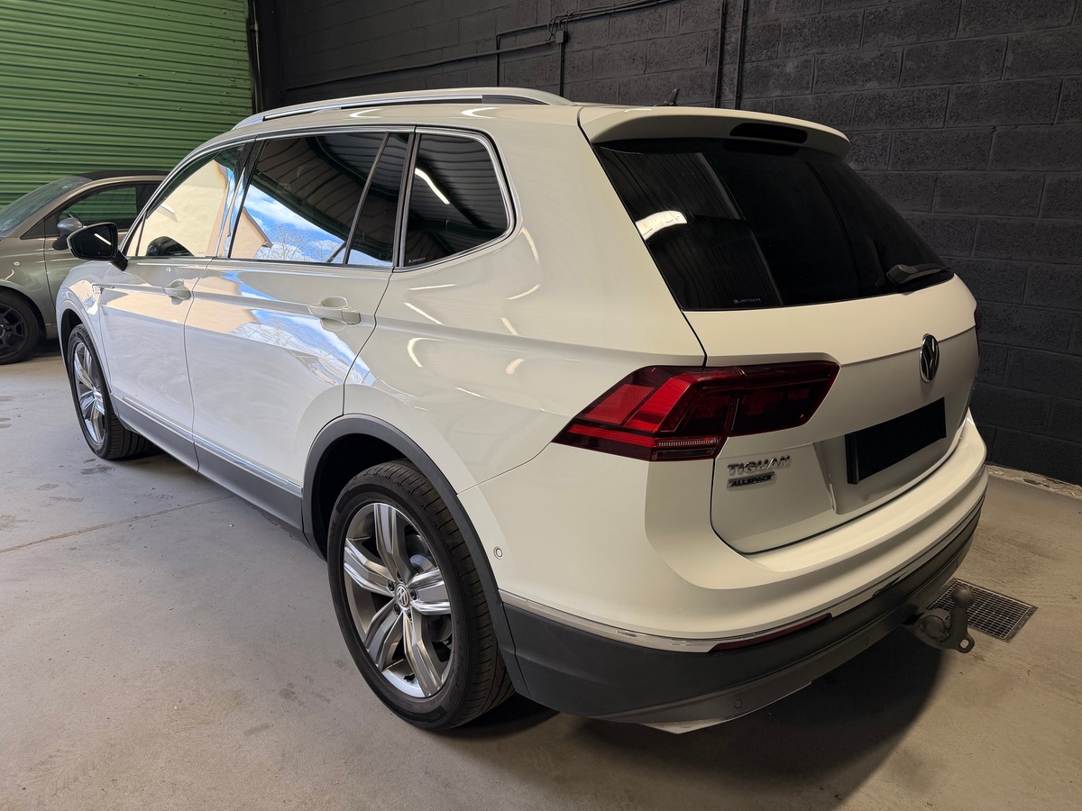 Volkswagen Tiguan ALLSPACE 2.0 tdi 4 MOTION CARAT FULL CockPit / Toit Panoramique Ouvrant