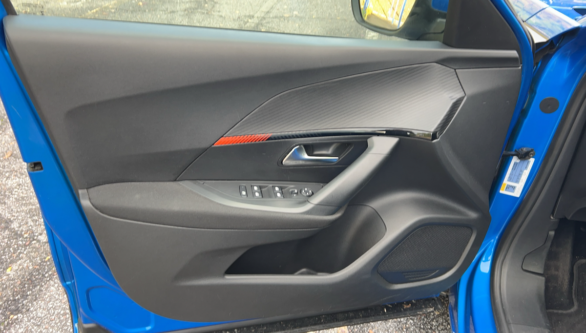 Peugeot 2008 1.2 Puretech S&S (100 ch)