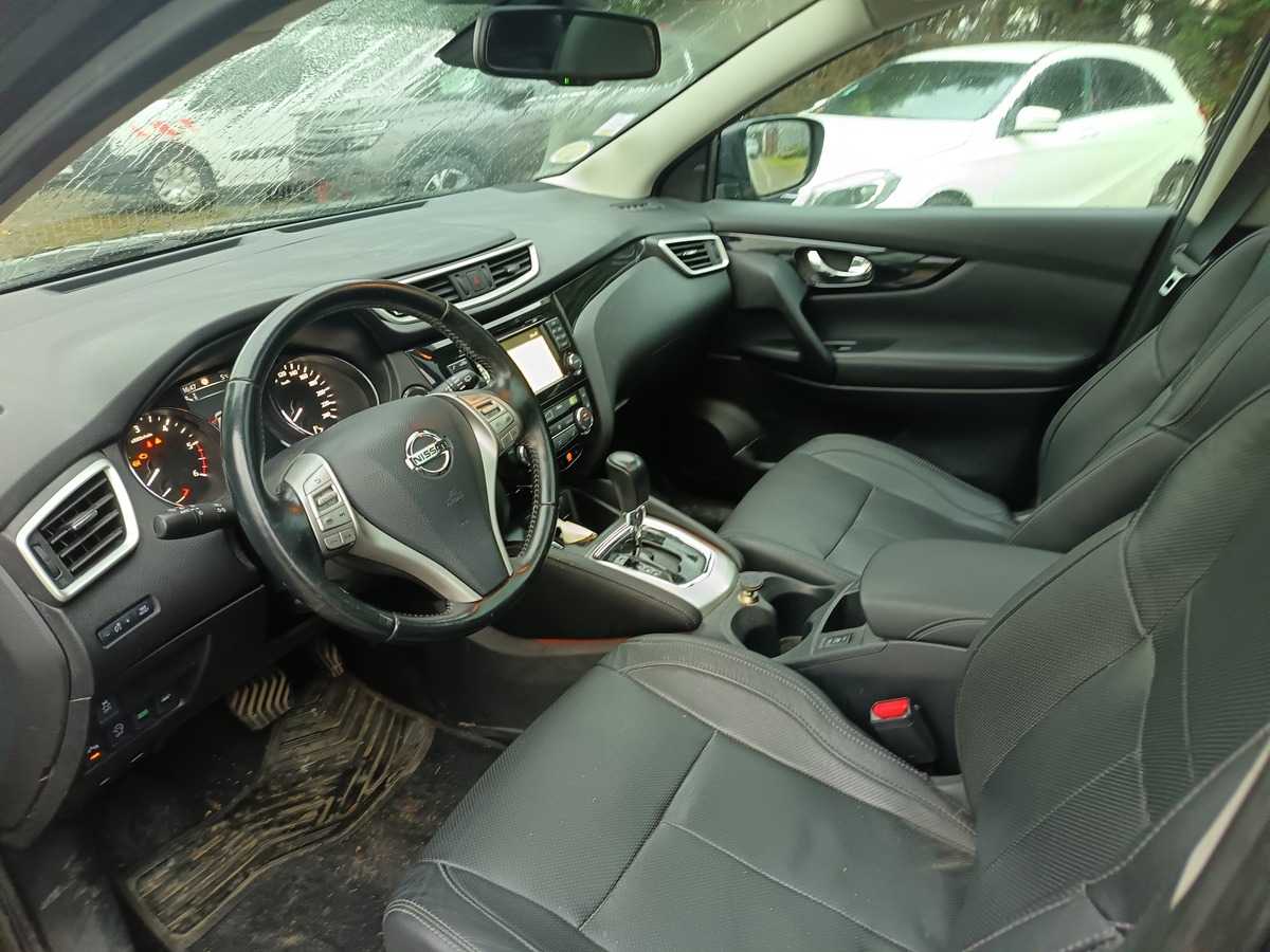Nissan Qashqai 1.6l dci 130 ch teckna Roulant vendu en l'état / Crochet d'attelage