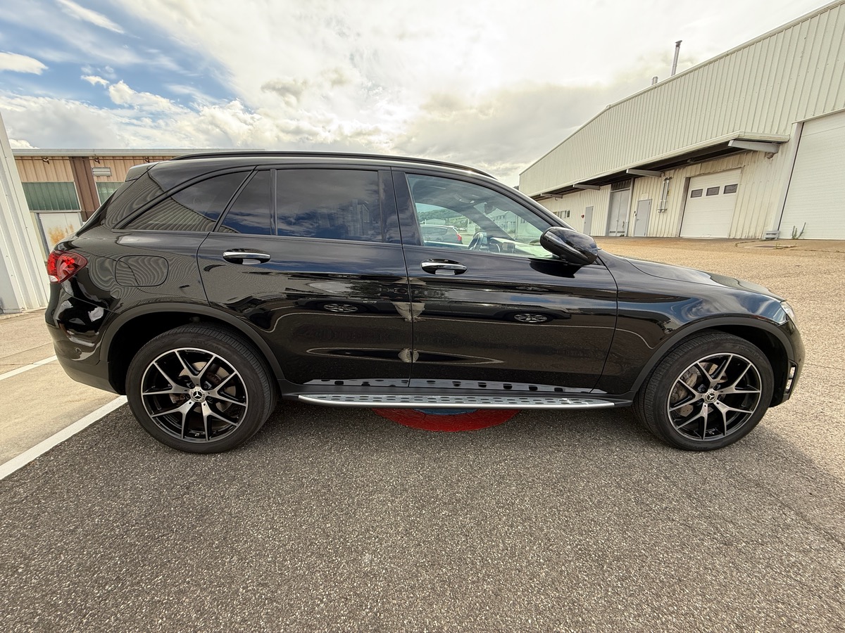 Mercedes-Benz Class GLC 300de AMG line 2.0 4MATIC 9G-TRONIC, Suivi COMPLET MERCEDES, Attelage élect