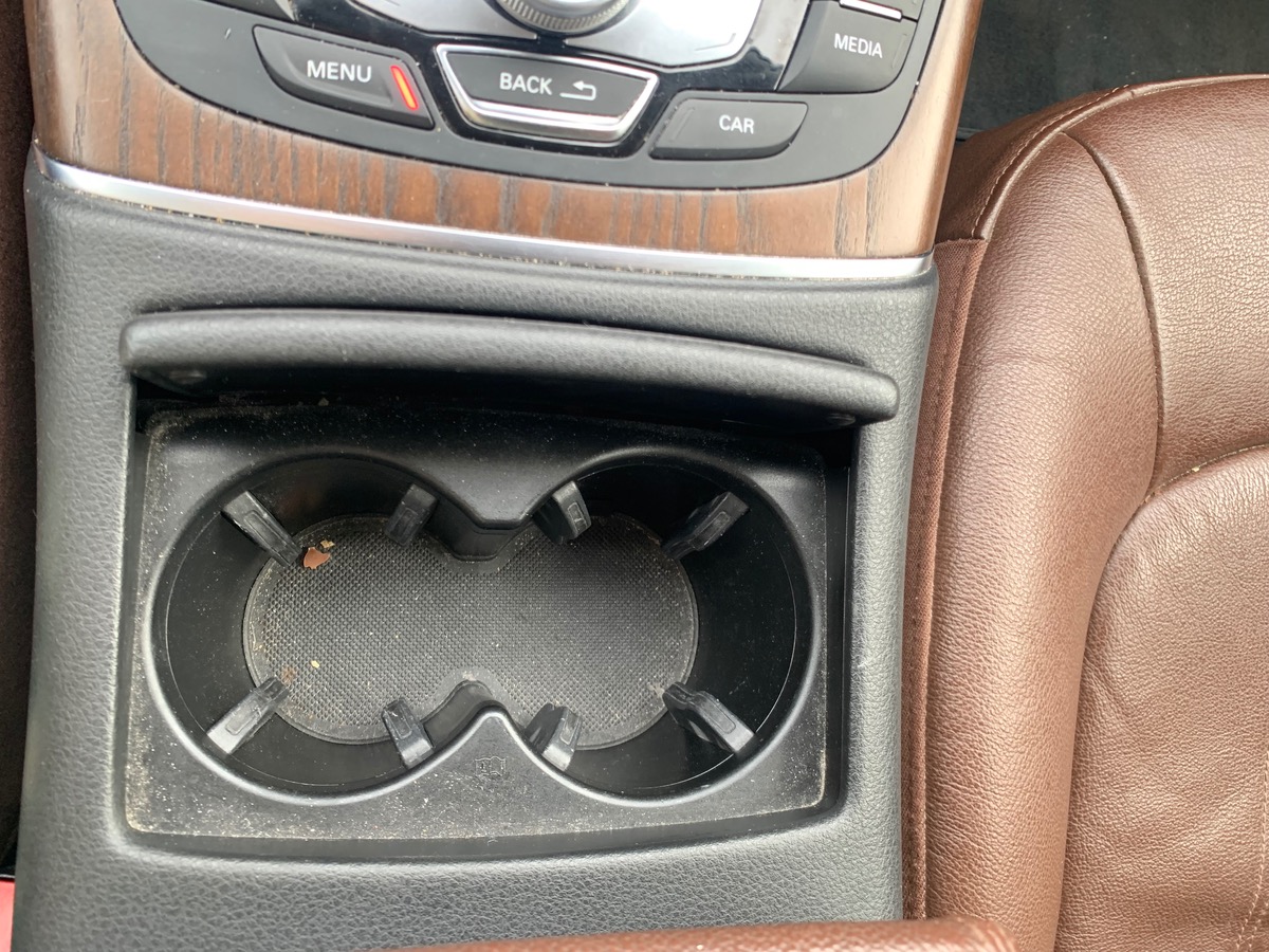 Audi A6 Limousine 190 ch | AMBITION LUXE | GPS | Caméra Recul | Système d'accès, démarrage sans clé