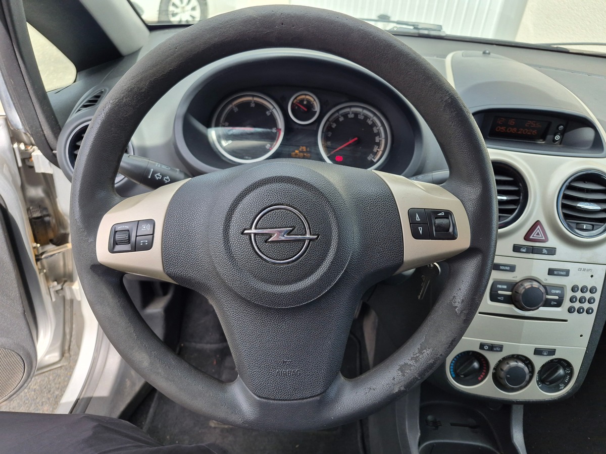 Opel Corsa 1.3 cdti 75 ch Enjoy