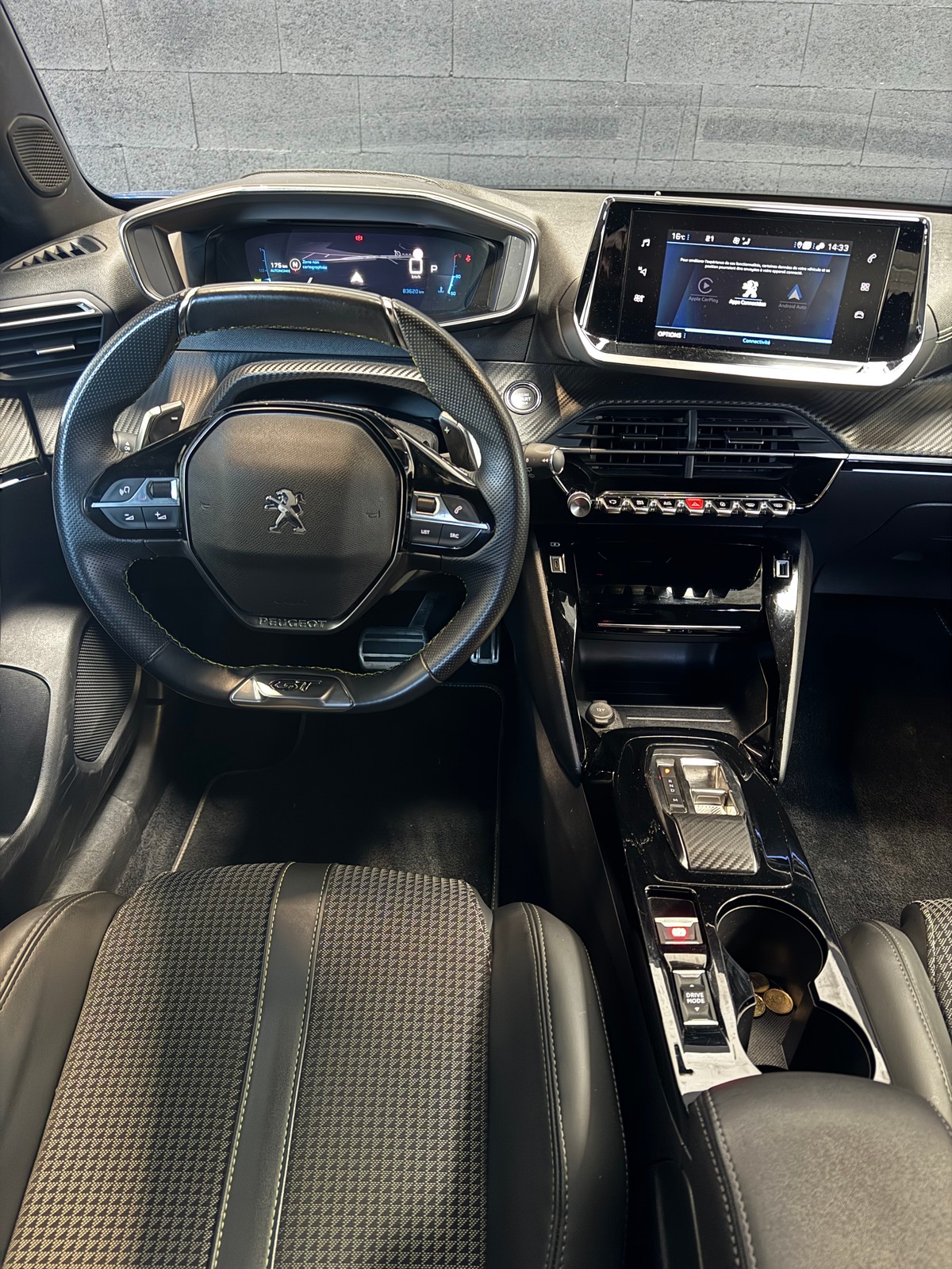 Peugeot 2008 GT 1.5 BLUE HDI