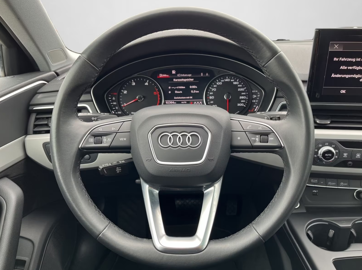 Audi A4 Allroad 40 TDI 204ch Avus quattro S tronic 7/Bang&Olufsen/Toit ouvrant/Attelage/Matrix