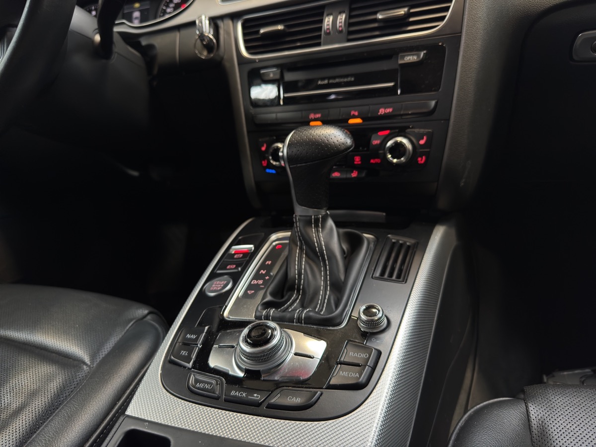 Audi A4 PHASE 2 1.8 TFSI 170CV  MULTITRONIC8 AMBITION LUXE ATTELAGE/SIEGE CHAUFFANT/VENTILEES A