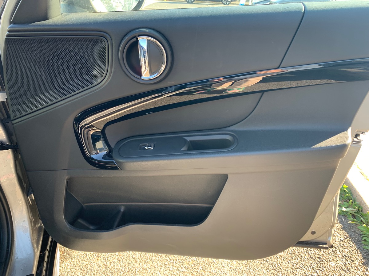 Mini Countryman 136 ch | Cooper Essential | Radars de stationnement avant / arrière | JA 18" design