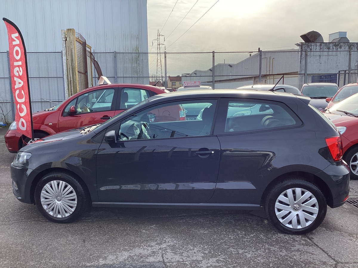 Volkswagen Polo 1.0 Confortline