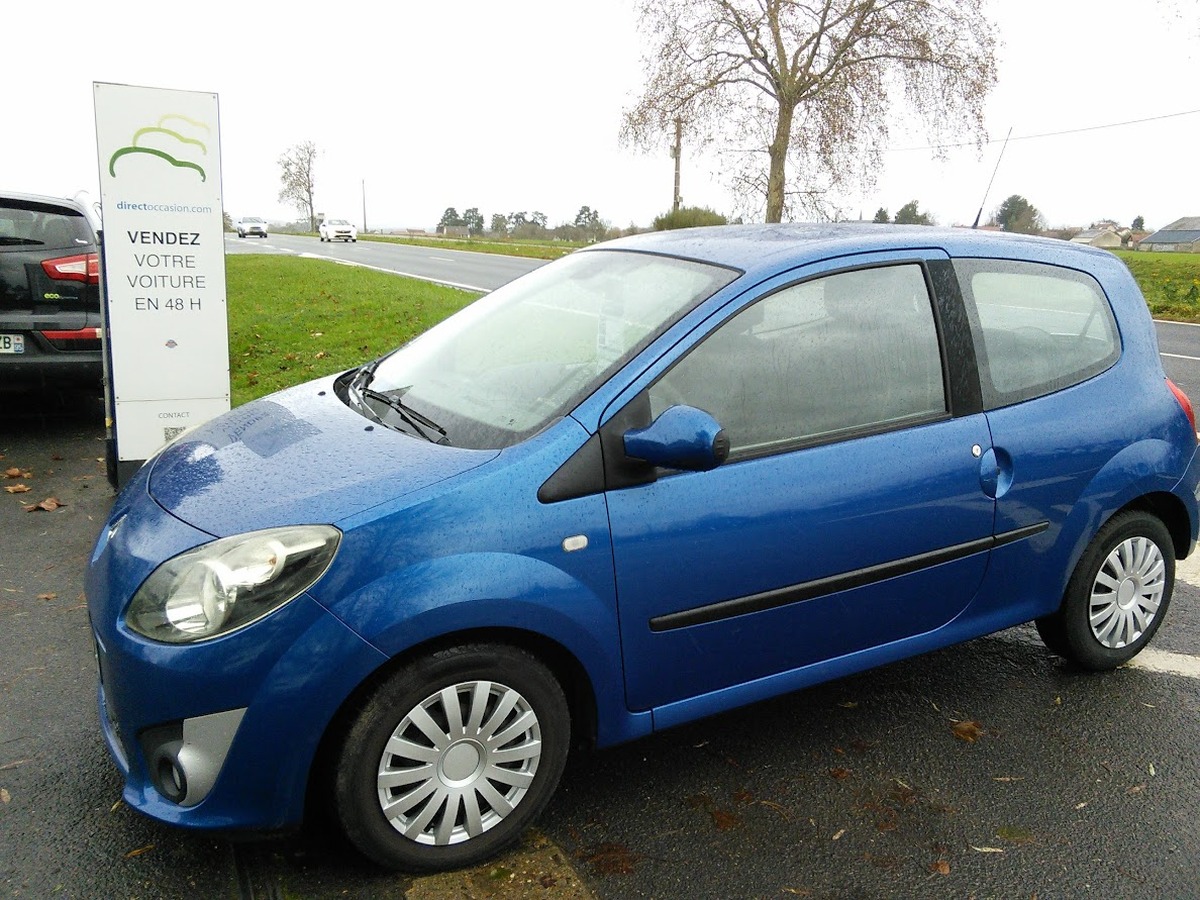 RENAULT Twingo 1.2 75 Dynamique CLIMATISATION - GARANTIE MECANIQUE - FAIBLE Km