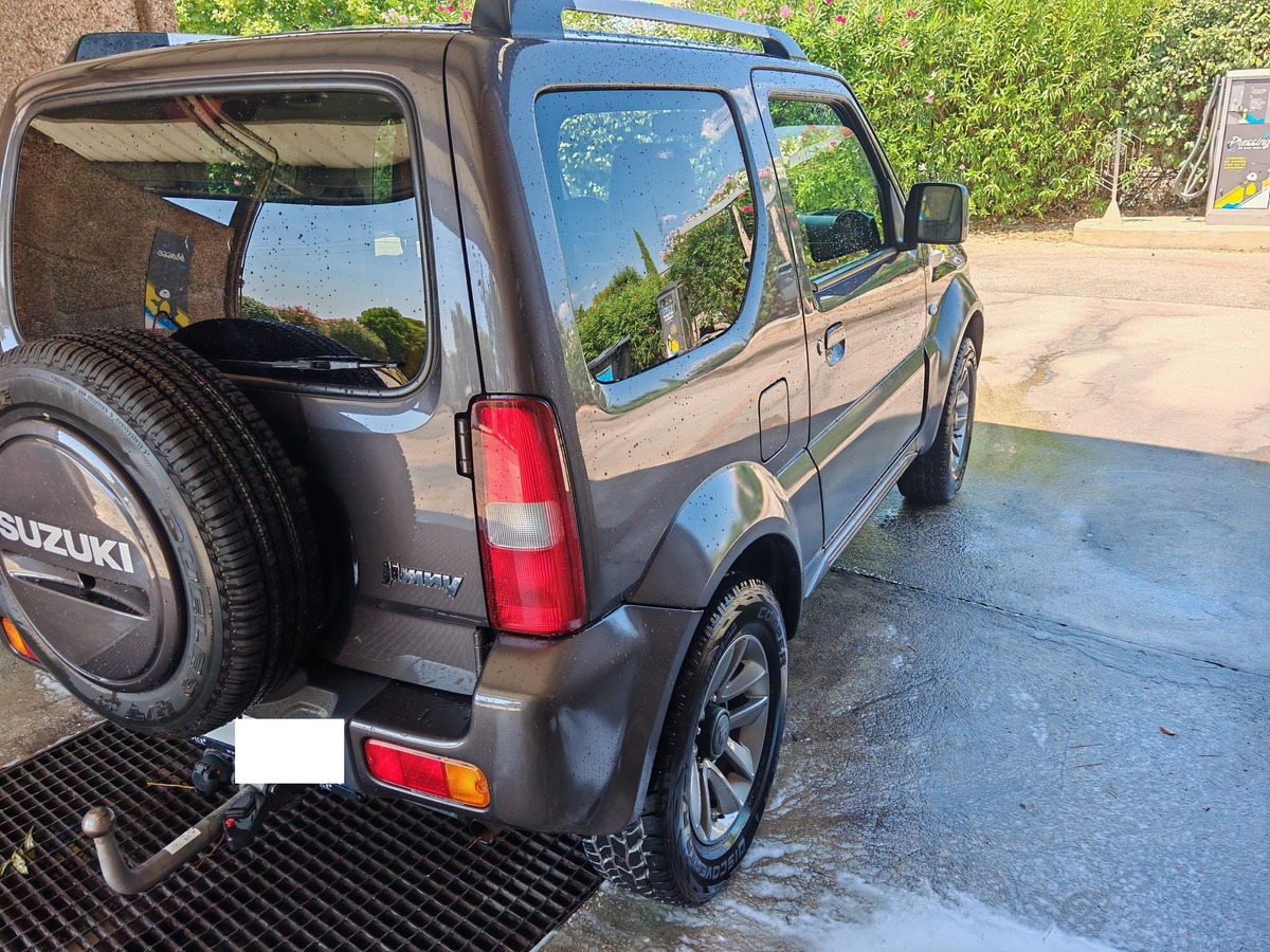 Suzuki Jimny Style 1.3 86ch Cuir Climatisation.
