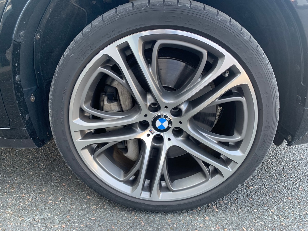 Bmw X6 380 | M | Toit ouvrant | Harman Kardon | Régulateur vitesse adaptatif | Attelage électrique