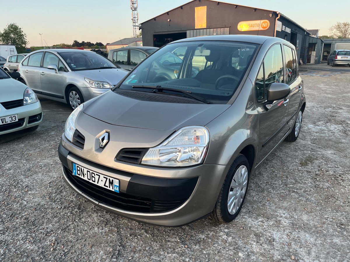 RENAULT Modus 1.2 16v