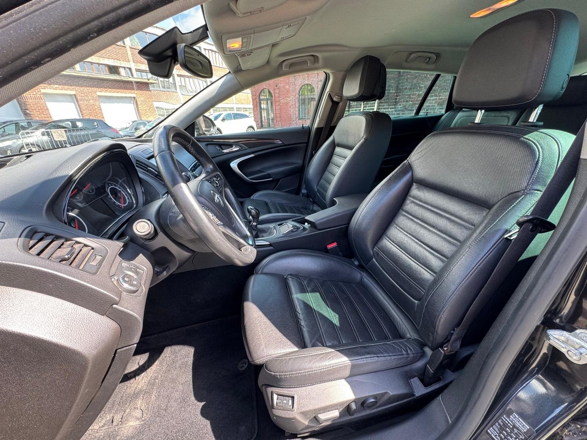Opel Insigna Sport Tourer 2.0 CDTI 140cv COSMO PACK - Garantie