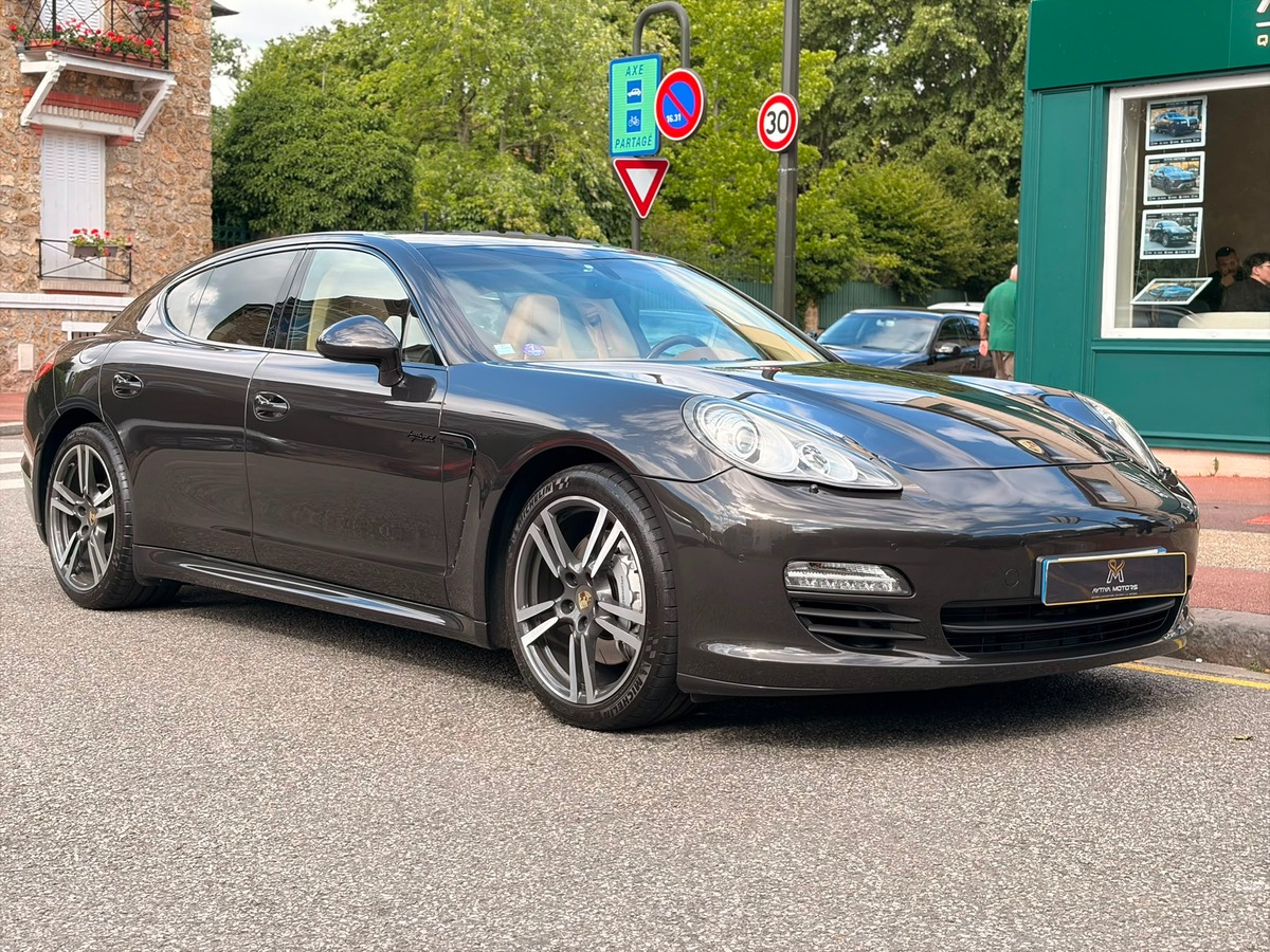 Porsche Panamera