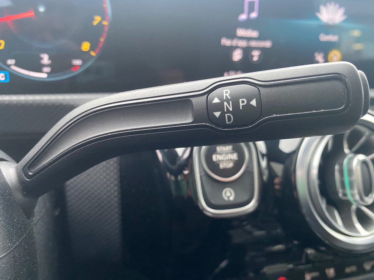 Mercedes-Benz CLA Shooting Brake 163 ch | AMG LINE | Pack premium plus | Avertisseur d'angle mort