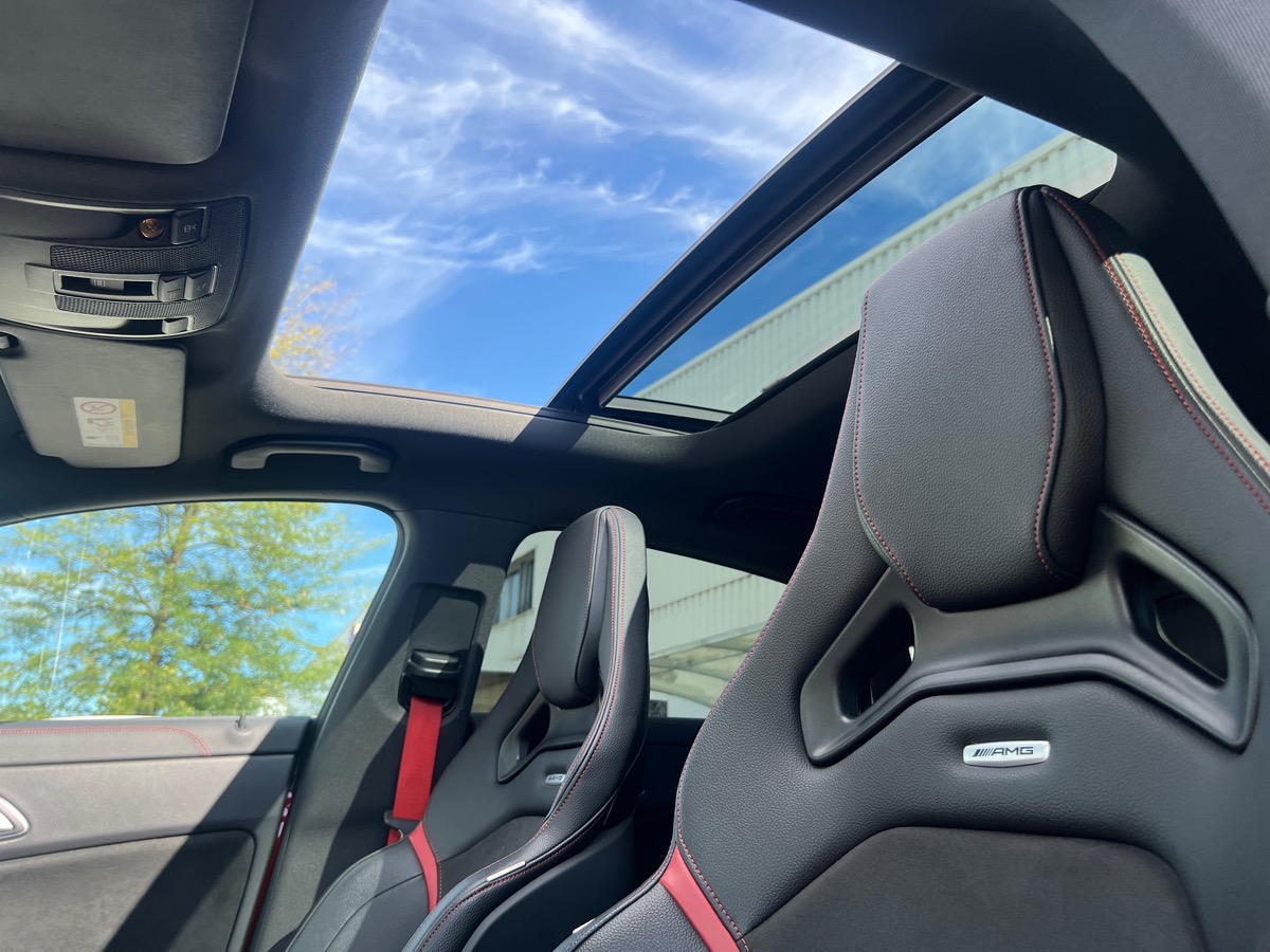 Mercedes-Benz CLA 45 AMG 381cv  4MATIC, SUIVI COMPLET MERCEDES, SIEGES CHAUFFANTS, HARMAN KARDON