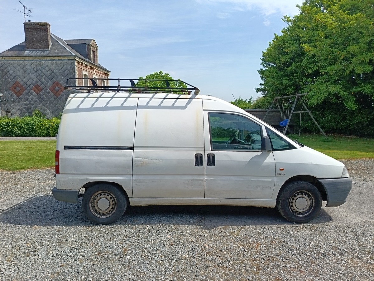 Citroën Jumpy 1.9L DIESEL