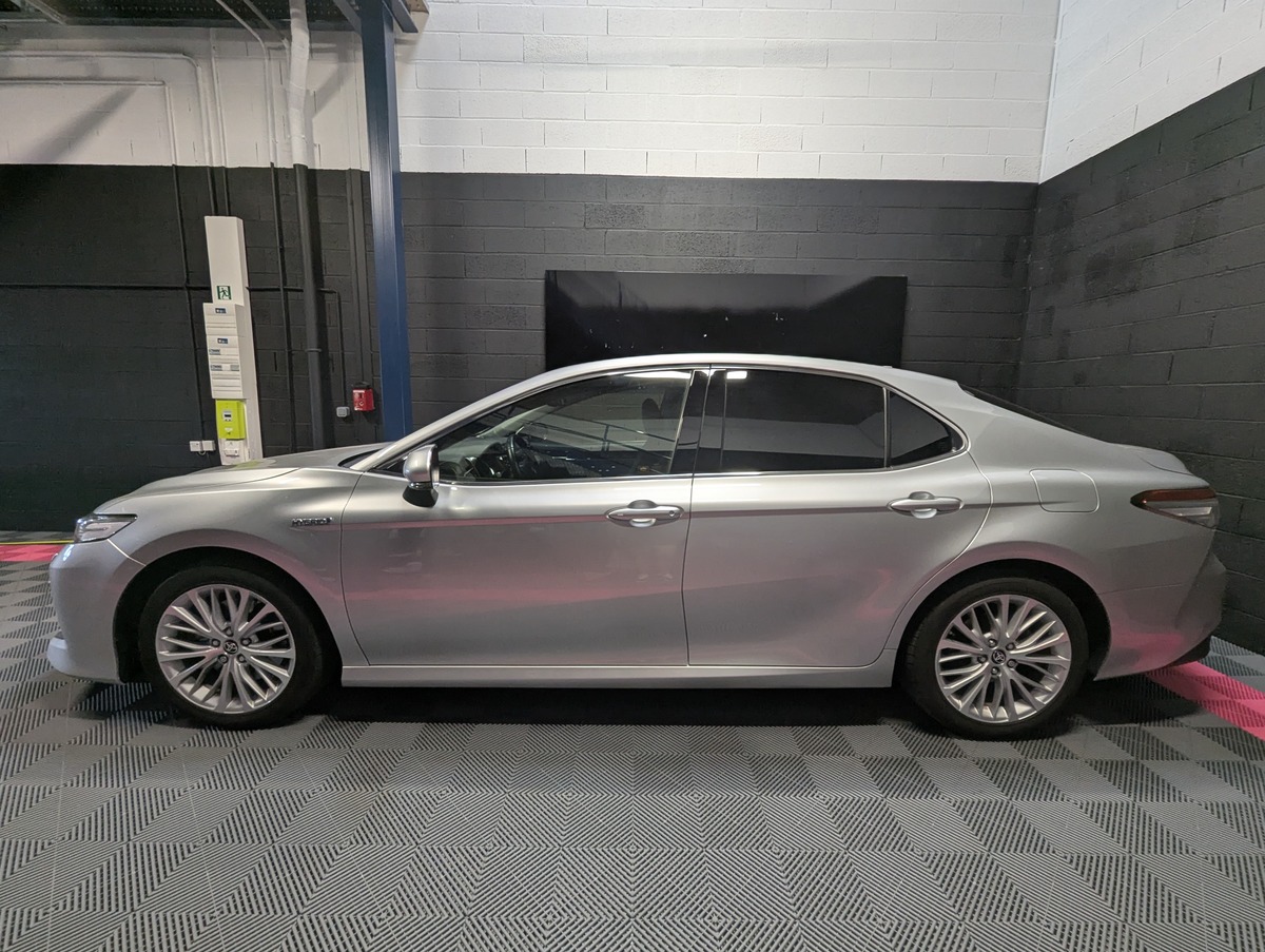 Toyota Camry 2.5 218h Design