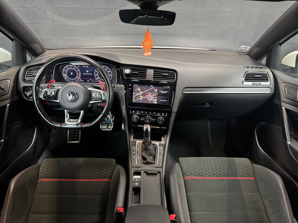 Volkswagen Golf 7 GTI PERFORMANCE 2.0 245 DSG7