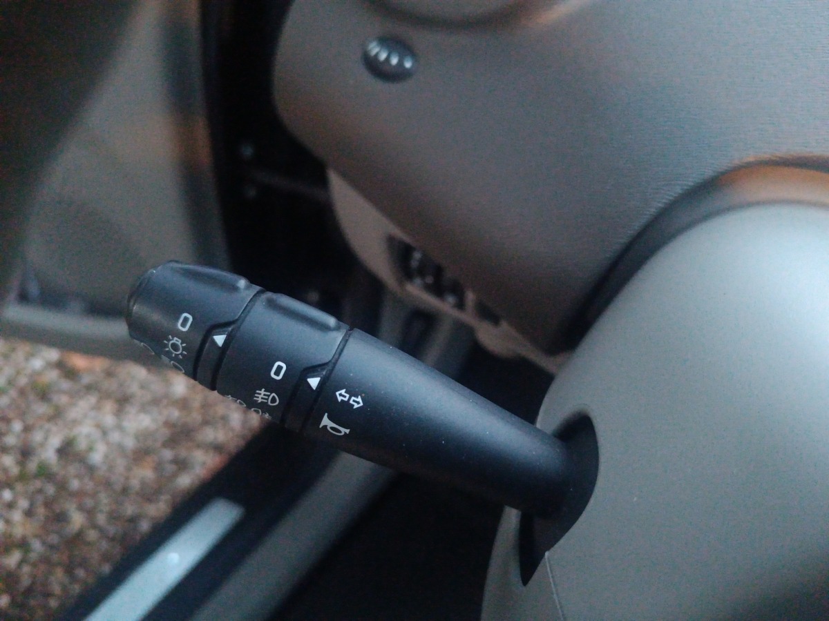 RENAULT Twingo 2 1.2 TCE 102 CV 16V  INITIALE