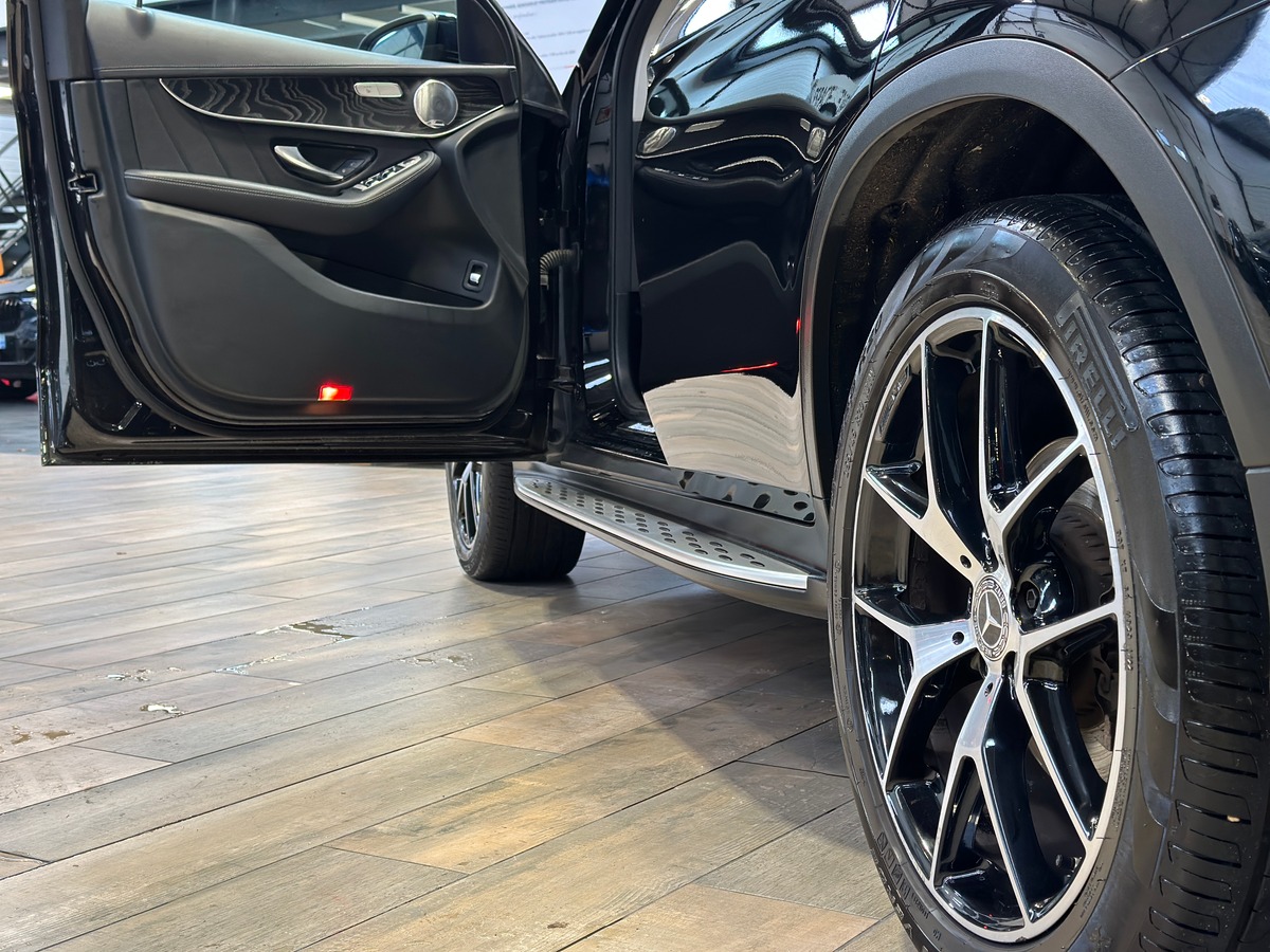 Mercedes-Benz Class GLC 300 d AMG Line 245 ch 4Matic 9G-TRONIC 300d