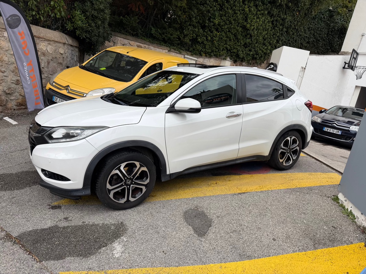 Honda HR-V 1.6 DTEC 120 CV / Toit Panoramique / Attelage / Phase 2/ GPS / Exclusive