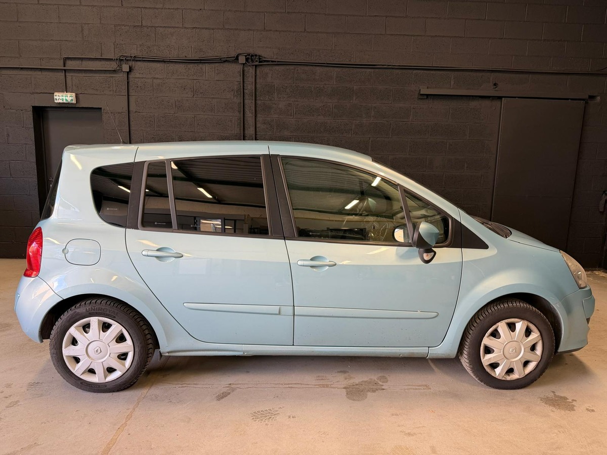 RENAULT Modus 1.5 DCI 86 CH KIT DISTRIBUTION A JOUR