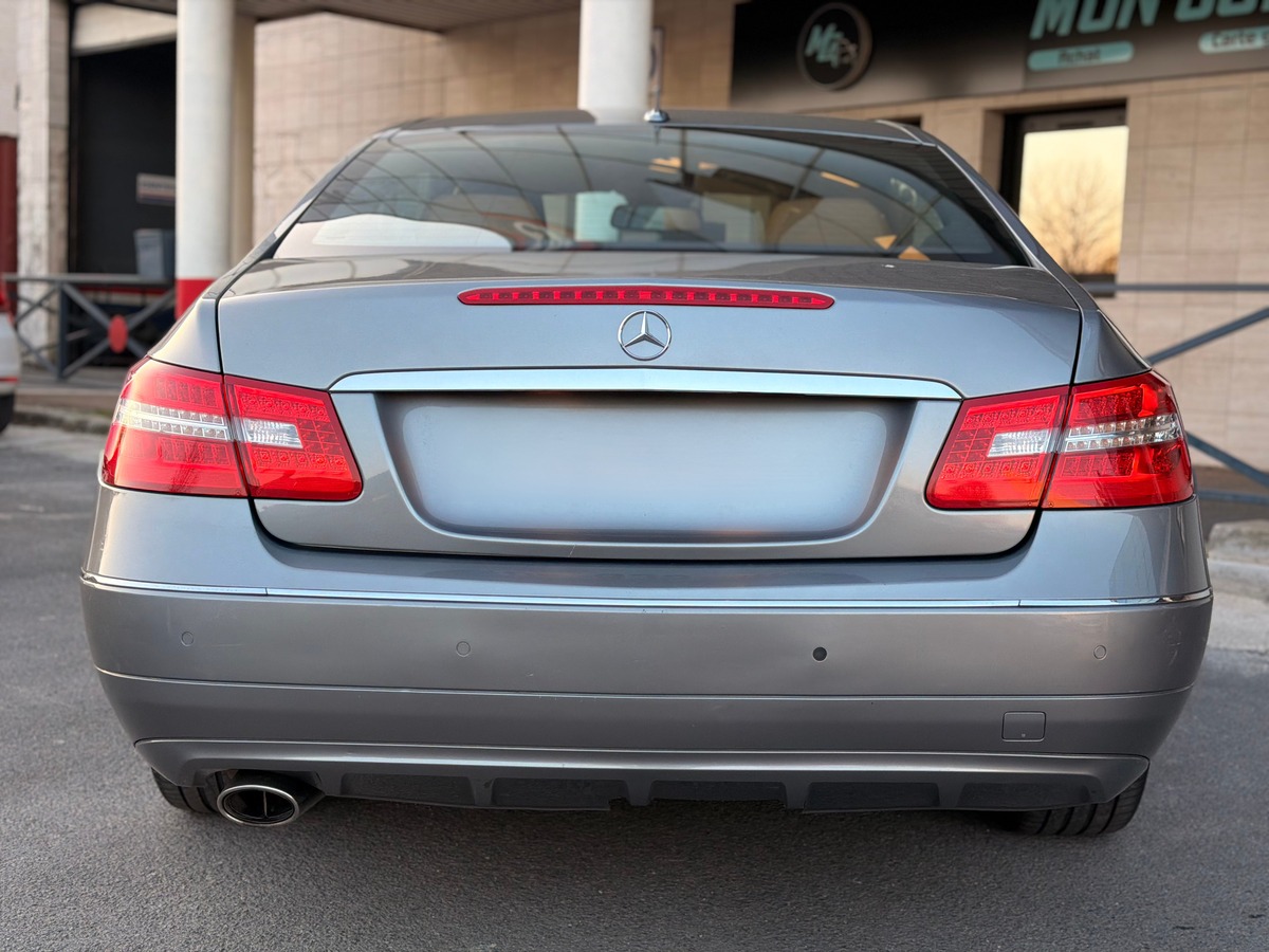 Mercedes-Benz Classe E (207) Avantgarde Phase 2 Coupé 220 CDi 2.1 CDI 7G-TRONIC 163 cv - Boîte auto