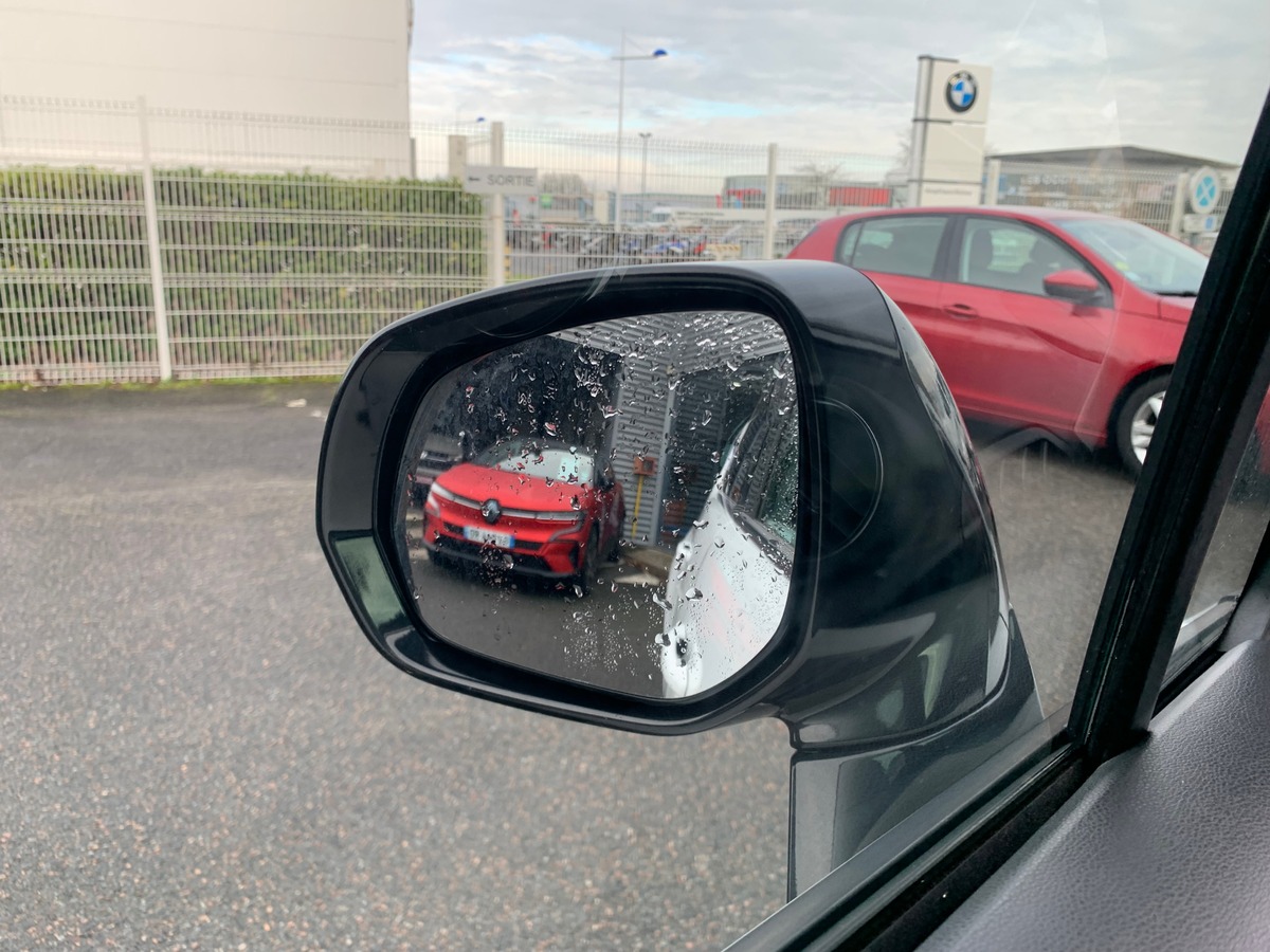 Peugeot 3008 200 ch | 2.0 e-HDi HYbrid4 Pack ETG6 + Electric | GPS | Bluetooth | Régulateur vitesse