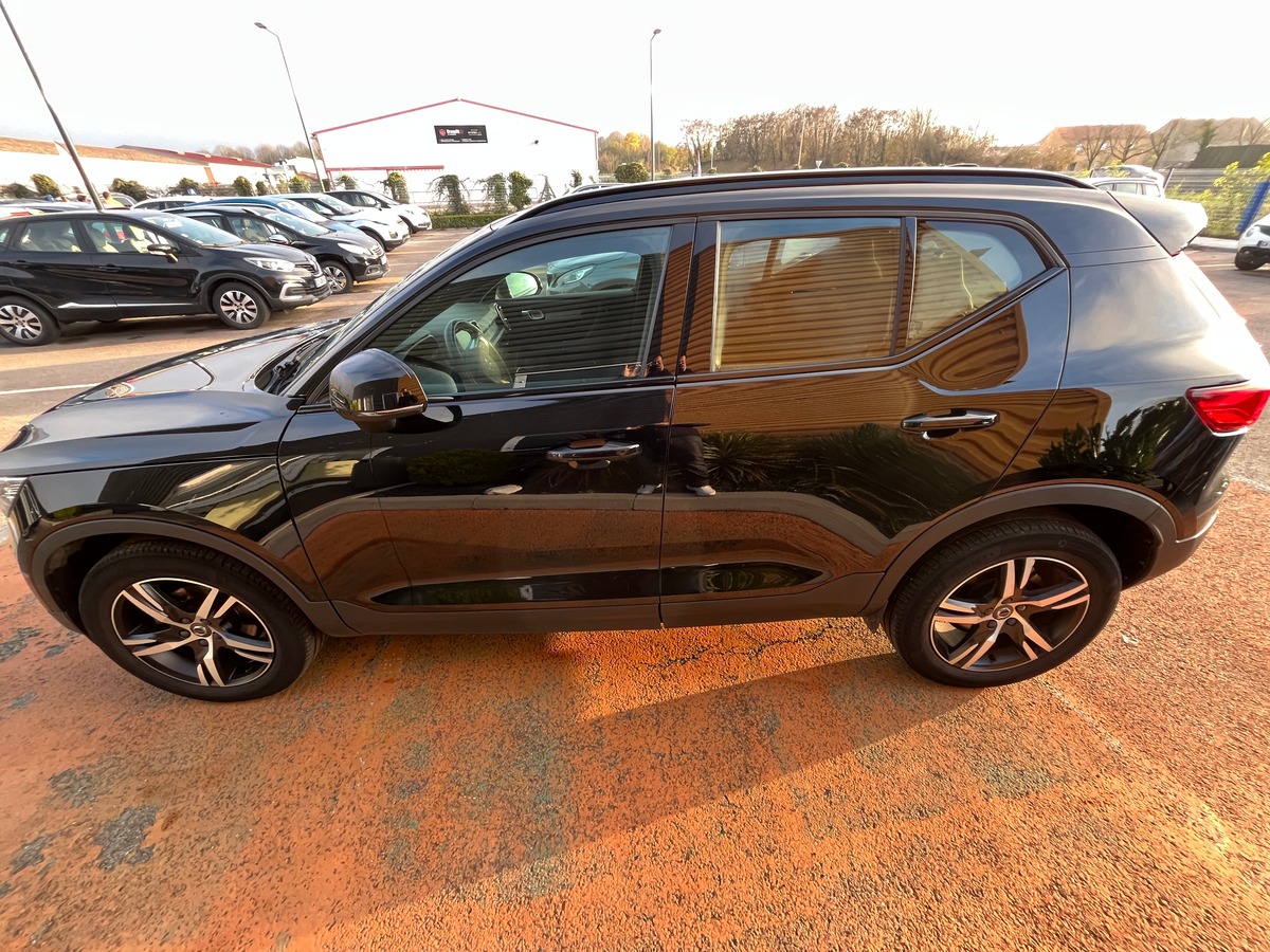 Volvo XC40 D3 2.0 TDi Geartronic8 150 R DESIGN Boîte automatique