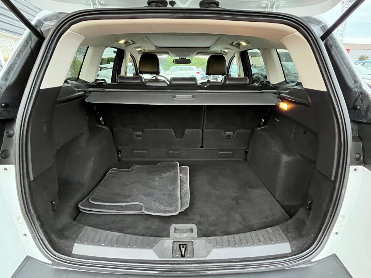 Ford Kuga II 2.0 TDCi 4x4 Powershift 150 ch TITANIUM boite automatique