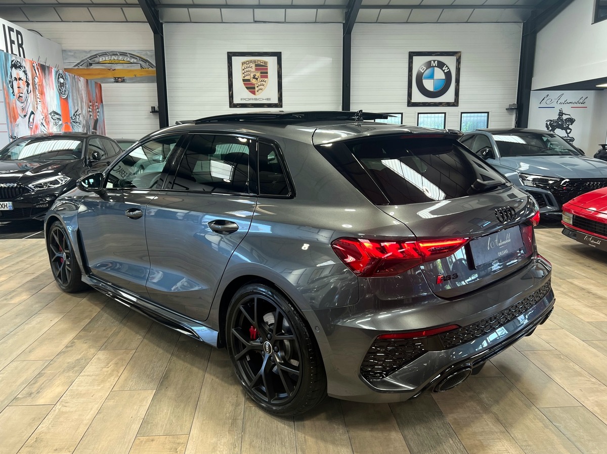 Audi RS3 Sportback QUATTRO 2.5L TFSi 400  S-TRONIC DAYTONA GREY 